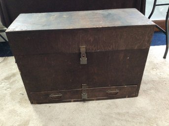 Toolbox Lot 94