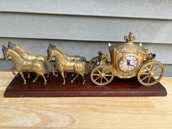 Vintage United Clock Corp. Gold Stagecoach Clock