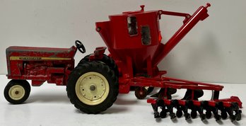 Vintage Lot International Harvester Tractor-  Ertl Case IH Grain Feeder Plow Ridger - Diecast - Red Farm Toys
