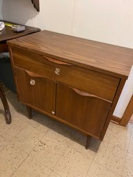 Mid Century Modern Cabinet With Drawer