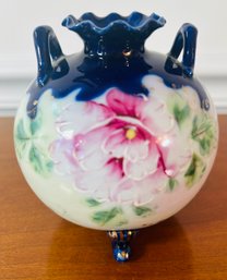 Small Rose Bowl Vase On 3 Legs 4'