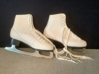 Gold Medal Brand Ice Skates Size 8