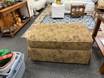 Rolling Thomasville  Ottoman