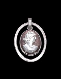 Sterling Silver Cameo Pendant