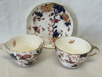 Antique COALPORT Porcelain 'HONG KONG' Pattern Tea Cups And Large Underplate