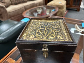 Beautiful Wood Box With Metal Top  7' Square X 5'  - Pier One