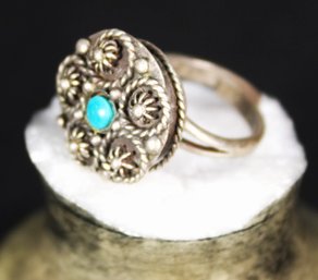 Vintage Sterling Silver Turquoise Poison Pill Ring Size 4