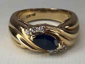 Fabulous LARGE 14K Yellow Gold, Diamond & Sapphire Ring - Very Heavy ! - 3.9 Dwt - 6.0 Grams - VERY NICE !