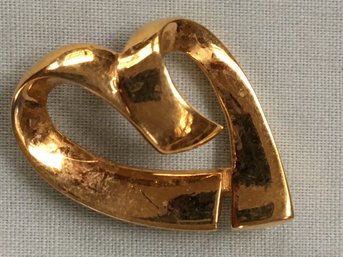 Vintage Monet Designer Pendant Or Jewelry Pin Brooch Part