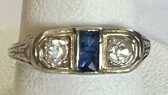 ART DECO 18K WHITE GOLD DIAMOND AND SAPPHIRE RING