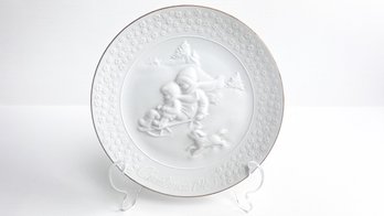 Avon Porcelain Plate With 24k Gold Trim 'A Child's Christmas'