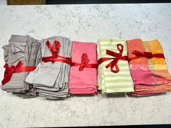 Group Of 5 Sets Of Cloth Napkins