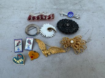 Mixed Pin Lot