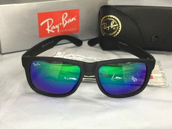 Very Nice Brand New RAY BAN Justin Model Sunglasses - Matte Black Frames - Rainbow Lenses Box / Case / Cloth