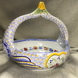 VERY Rare Find - Very Large HENRIOT QUIMPER Double Swan Handle Breton Bowl - Amazing Condition - RARE FIND !