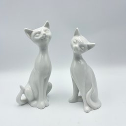 Pair Of Mid Century Japanese Porcelain Cat Figurines