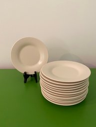 Unknown White Ceramic Plate Set