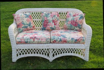 White Wicker Loveseat Perfect For The Sunroom Or Porch