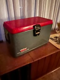 Vintage Hamilton Scotch Cold Flyte Beverage / Picnic Cooler With Hinged Lock