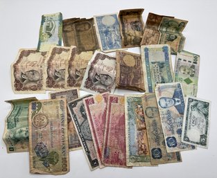 Over 20 Paper Money Bills From Many Countries