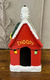 Hallmark Snoopy Ceramic Dog House Christmas Cookie Jar