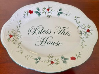 Pfaltzgraff Winterberry Bless This House Plate