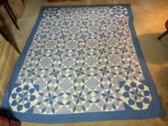 ANTIQUE QUILT