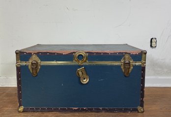 Vintage Blue Footlocker