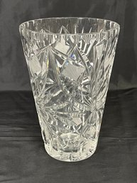 Large Crystal Vase, Unsigned 8.75'H X 5.75'D Stars, Cross Hatch
