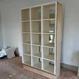 A Custom Square Cubby Book Shelf/room Divider Unit - Ready To Carry
