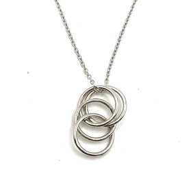 Sterling Silver Chic Love Four Circle Necklace