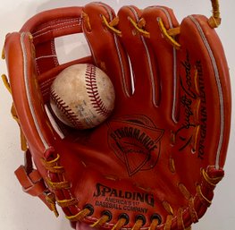 Spaulding Leather Baseball Glove Right Handed - Endorsed Dwight Gooden - Official Ball American League