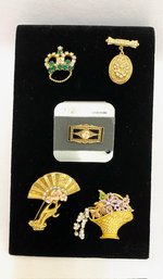 5 Vintage Goldtone Brooches Including New Old Stock & Locket