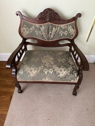 Stunning Antique Victorian Wooden Chair !!!