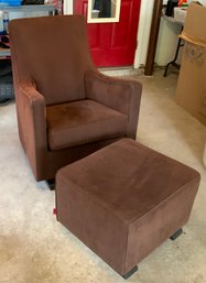 Nice Monte Glider W/ottoman ~ Made In Canada ~