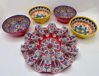 Melanine Taco Serving Set:  4 Bowls & 1 Taco Holder