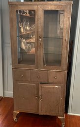 Antique Steel Medical Dental Cabinet Dental Pharmacy