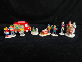 Department 56 Snow Village Accessories With Boxes Lot 4