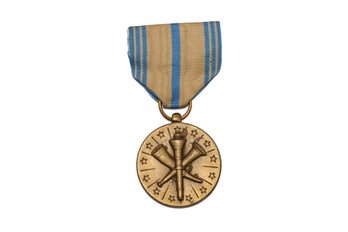 Vintage US Armed Forces Reserve Medal