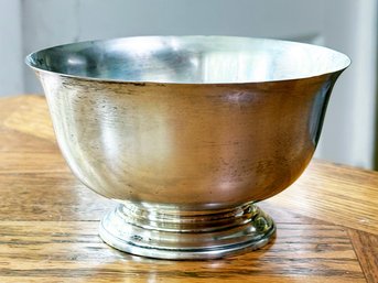 A Vintage Towle Sterling Silver Footed Serving Bowl