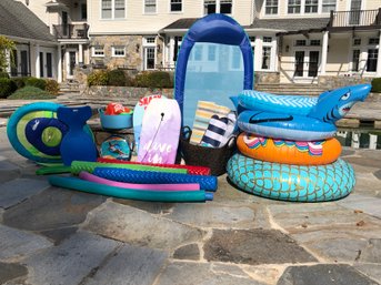 Fantastic HUGE 20 PLUS Piece Lot Of Pool Floats, Boards, Pool Noodles - Great Assortment With Baskets Shown