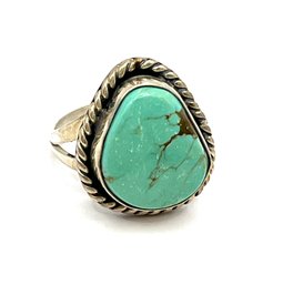 Vintage Native American Sterling Silver Turquoise Ring, Size 6.5