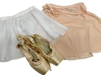 Youth Ballet 3 Piece Lot With Bloch Toe Shoes Size 2 .5 & 2 Danskin Wrap Skirts