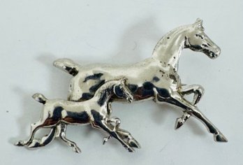 VINTAGE STERLING SILVER RUNNING HORSE AND FOAL BROOCH