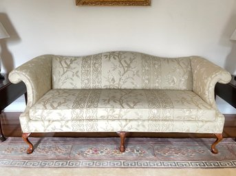 Beautifully Upholstered Vintage Colonial Style Sofa By Temple.