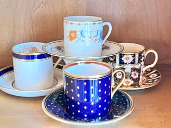 Collectable Set Of 4 Demitasse Cups/saucers