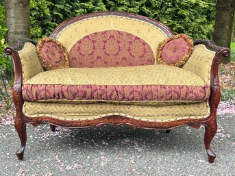 A High Quality Carved Mahogany Victorian Settee In Tapestry Print By Domain Home Fashions