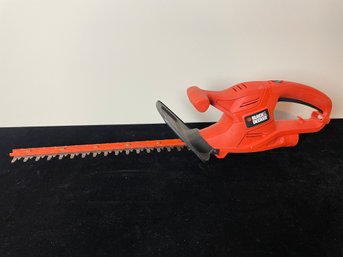 Black And Decker Corded Hedge Trimmer
