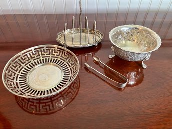 A Collection Of Sterling Silver Items - Including 1920s Repousse Footed Sugar Bowl