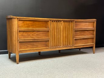 A Stylish Mid-Century Modern Long Dresser, American Of Martinsville